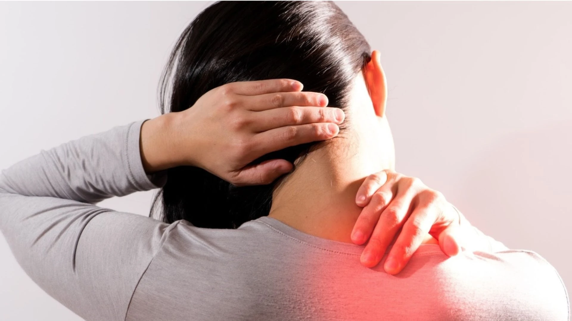 Mỏi Vai Cứng Cổ Sau Giờ Làm Việc? Giải Pháp Chăm Sóc Tại Inomas