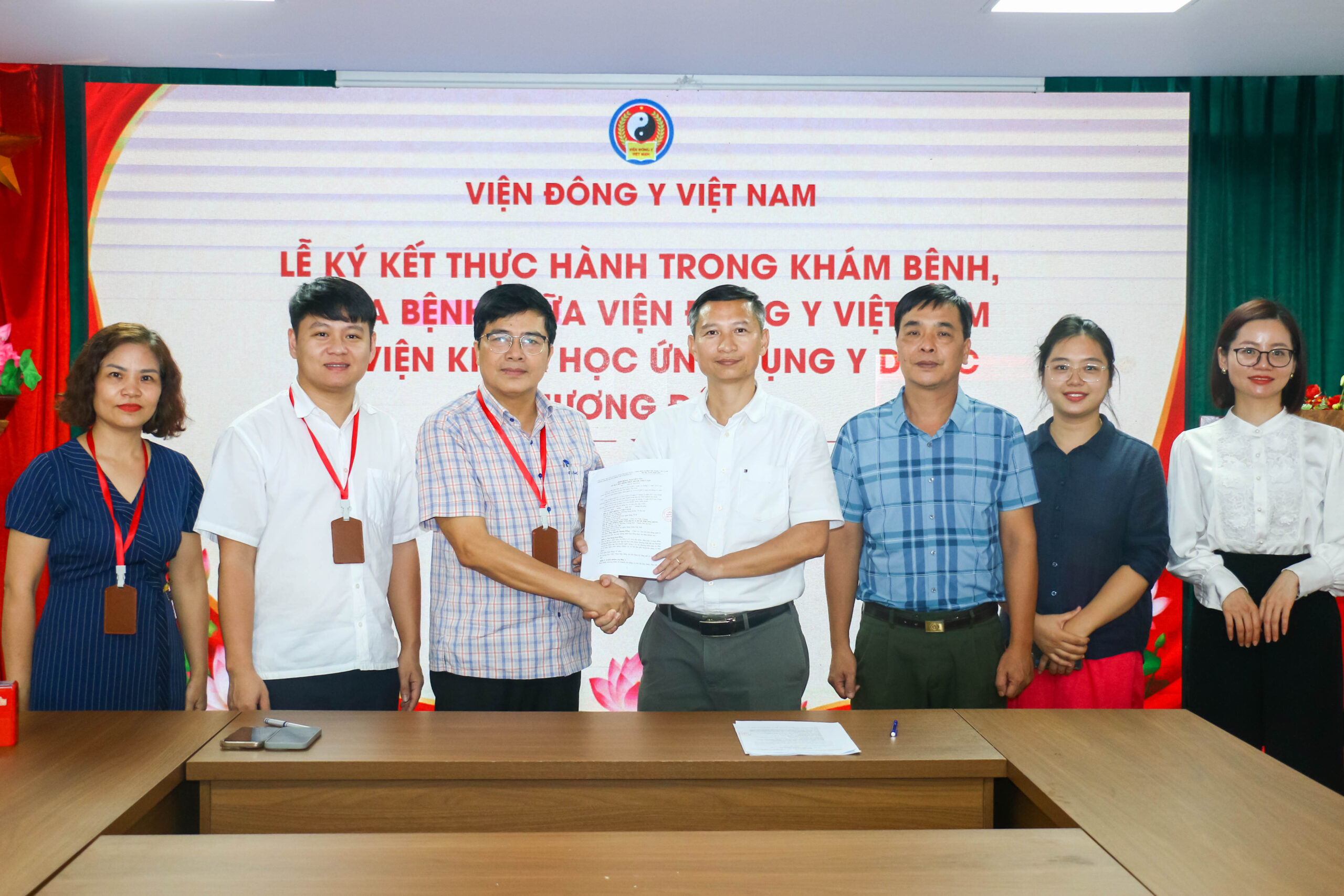 Viện Khoa Học Ứng Dụng Y Dược Phương Đông Inomas Hợp Tác Cùng Viện Đông Y Việt Nam