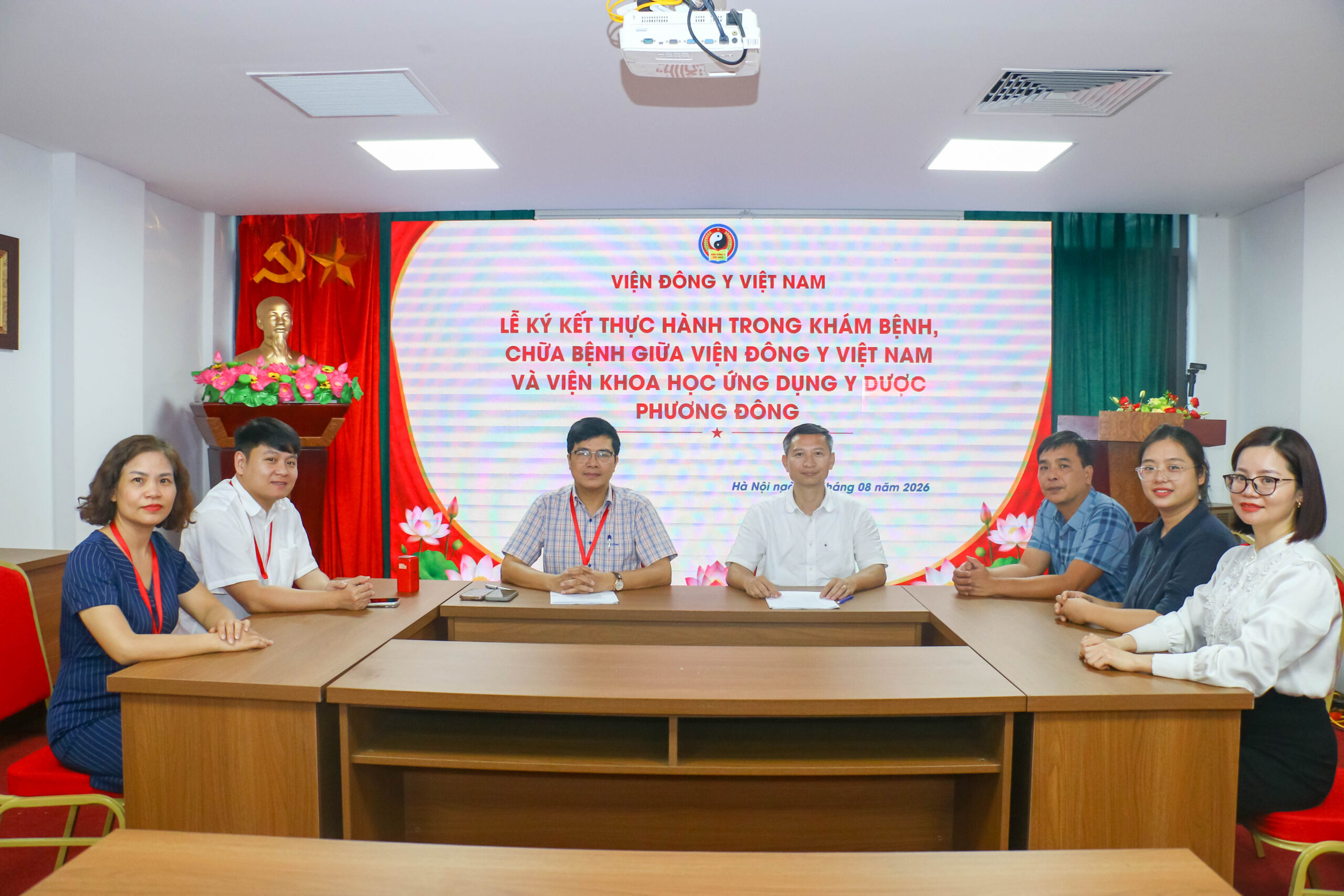 Viện Khoa Học Ứng Dụng Y Dược Phương Đông Inomas Hợp Tác Cùng Viện Đông Y Việt Nam