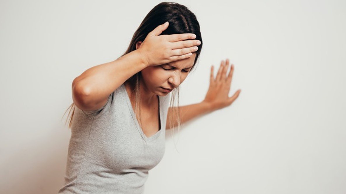 Chóng Mặt Khi Đứng Lên: Đừng Chủ Quan Với Những Dấu Hiệu Nhỏ